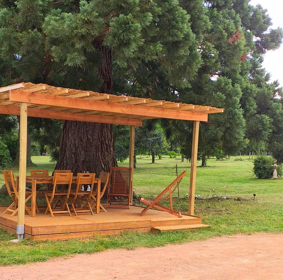 Domaine Berenguer Bed & Breakfast Ouches Екстериор снимка